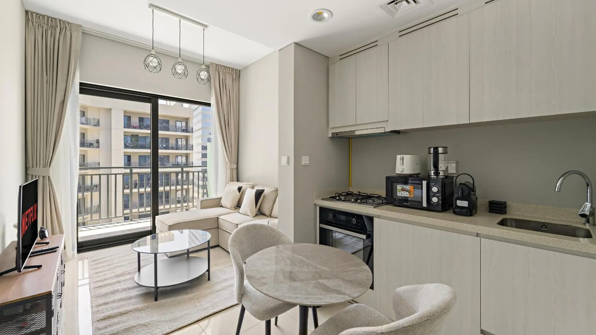 Vayk - Stylish 1 Bd In Business Bay Apartment Dubai