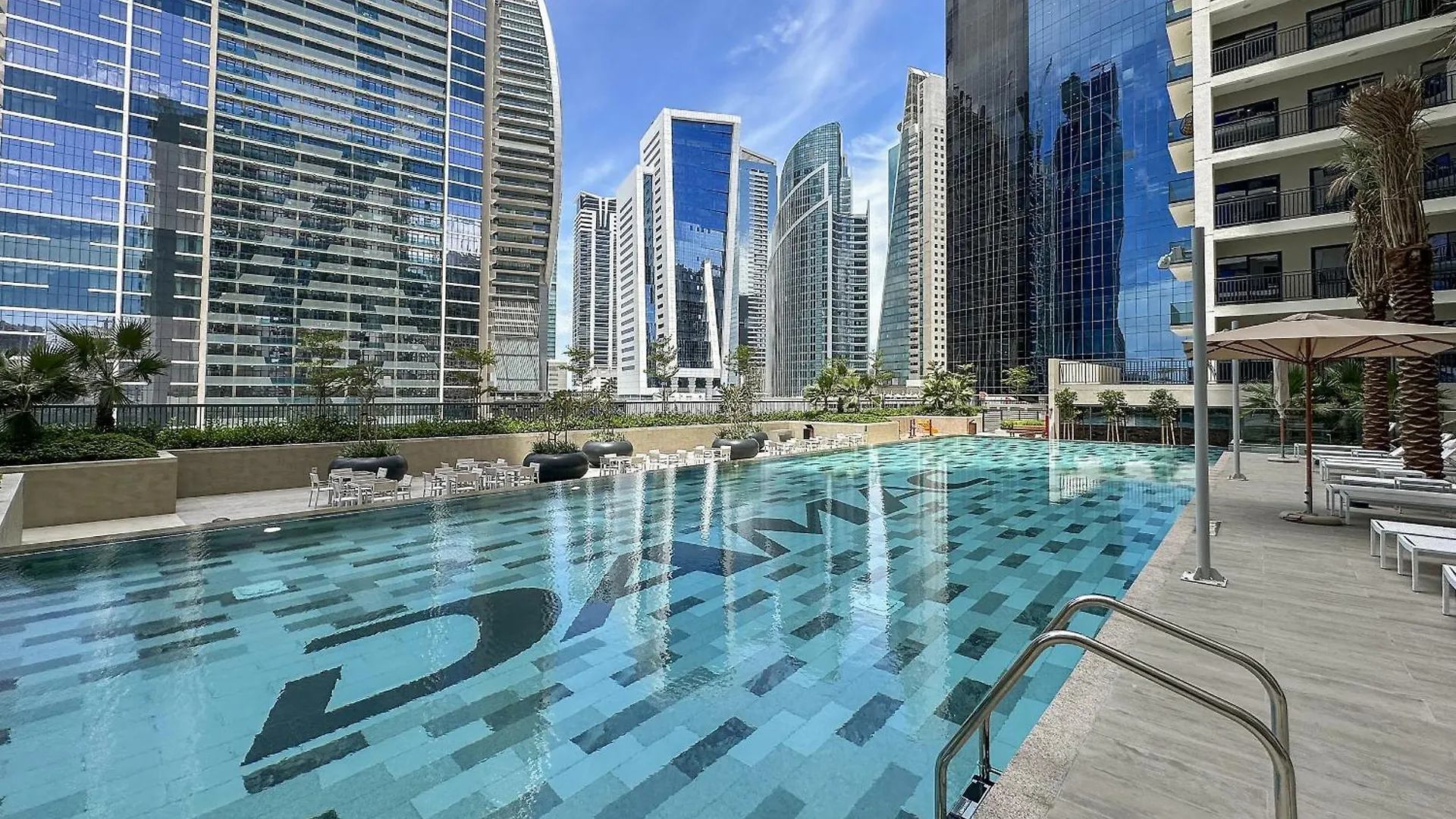 Vayk - Stylish 1 Bd In Business Bay Apartment Dubai